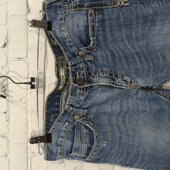 BKE Carter Light Distressed Men's Jeans - Picture 5 of 8